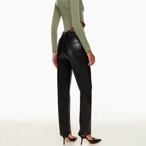 Aritzia Wilfred Melina pants in black